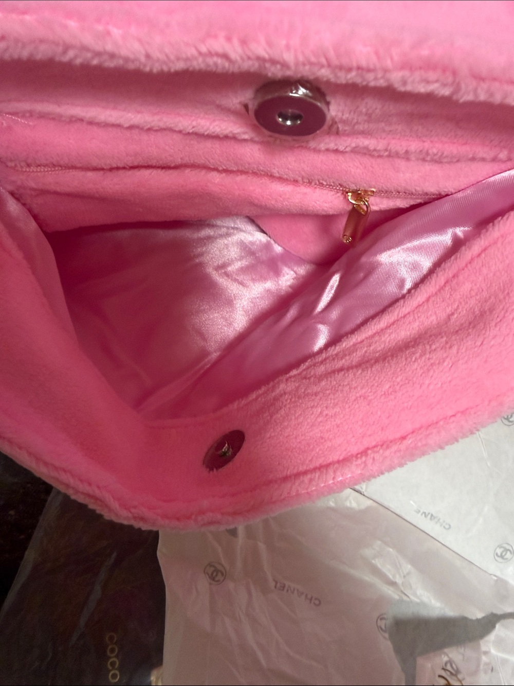 Chanel Precision Barbie Pink VIP GWP Bag NIP - Picture 3 of 4